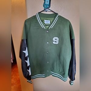 Rue21 bomber jacket 💥NEW😍